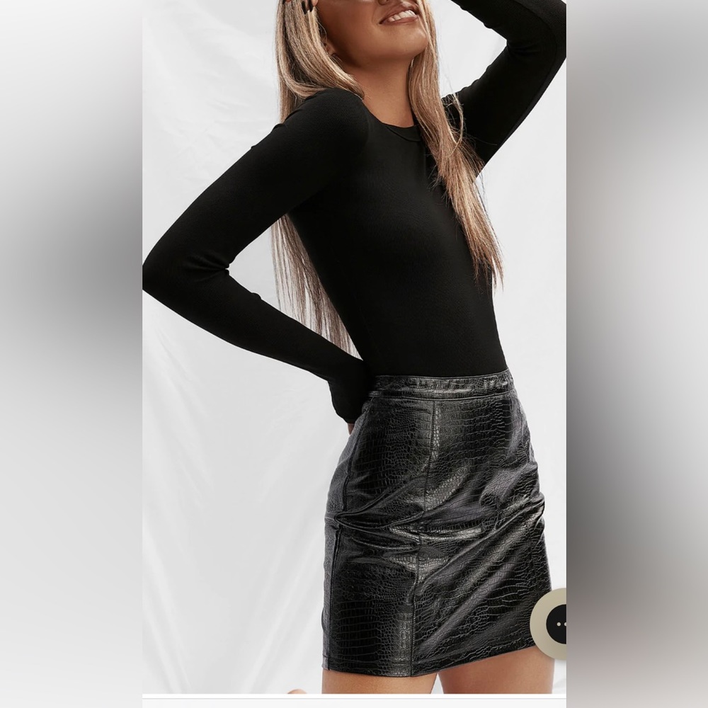 All Things Golden Vegan Croc Leather Mini Skirt (L)